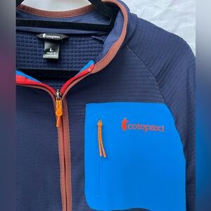 Cotopaxi 1/2 zip pull over